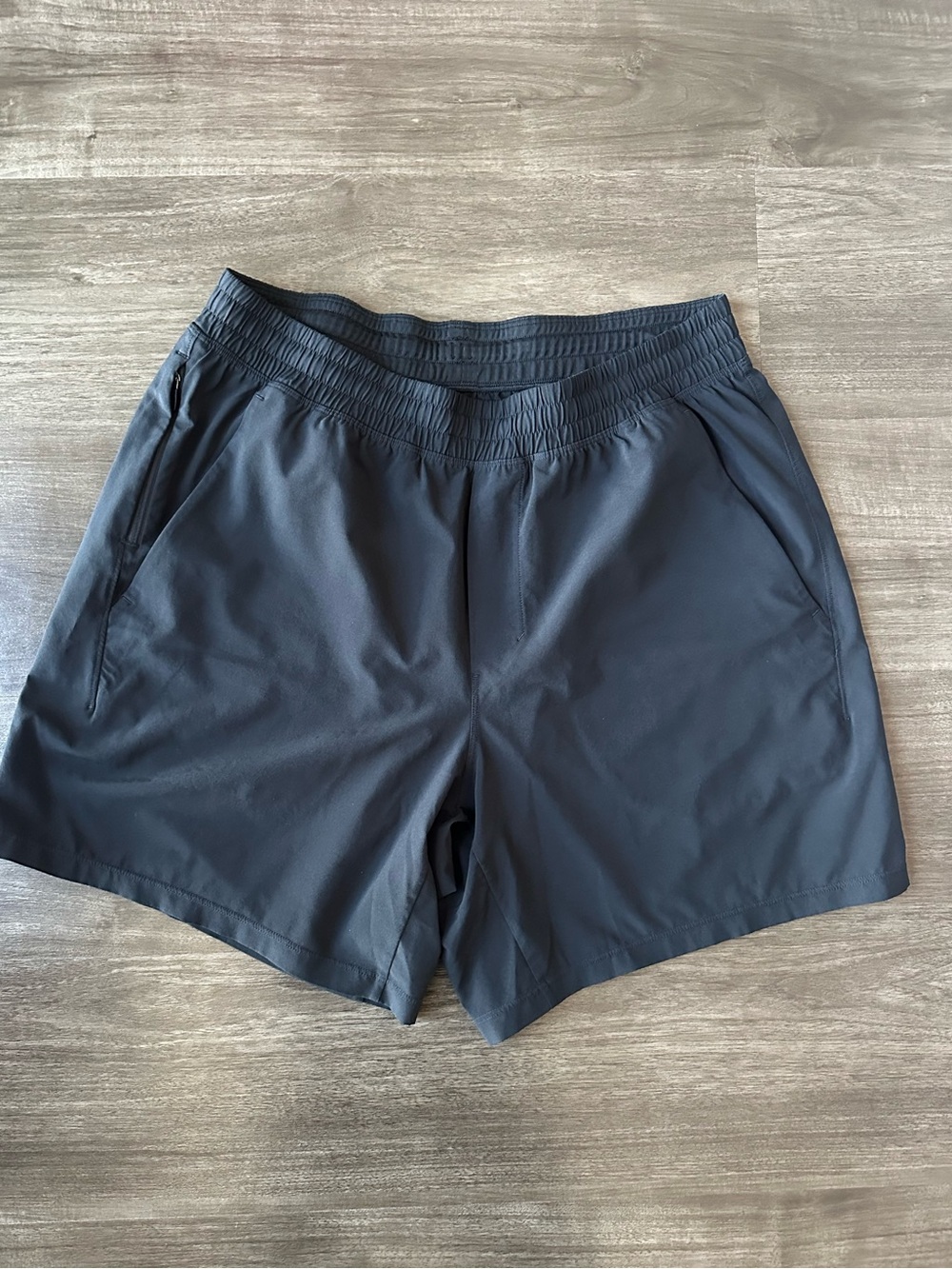 Lululemon Pace Breaker short